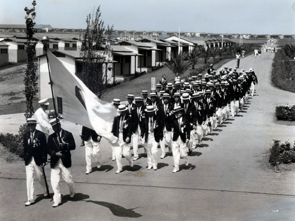 The Olympic Village was introduced to the Games. Bungalows were built on a hill overlooking Los Angeles and were used to house all the male athletes (the women stayed in a hotel).